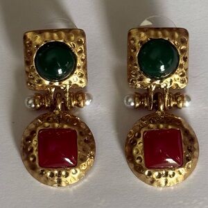 New Elegant Gold Tone Red and Green Rhinestones Drop Earrings